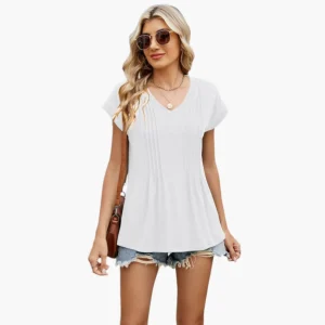 Dam-T-shirt med V-ringning och veckad front