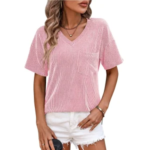 Dam-T-shirt med V-ringning, korta ärmar och bröstficka
